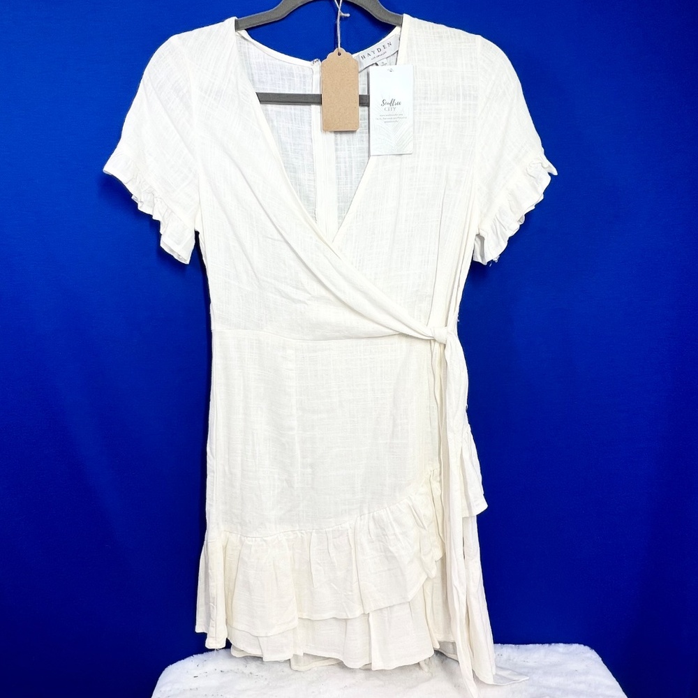 👗NWT🤩 |•HAYDEN•| Linen Blend Wrap & Tie Dress Size Small
